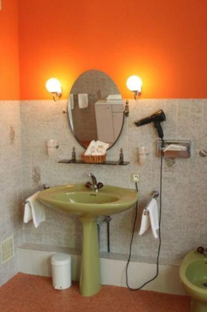 Aux Armes De France Hotel Ammerschwihr Bilik gambar