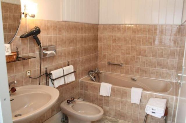 Aux Armes De France Hotel Ammerschwihr Bilik gambar